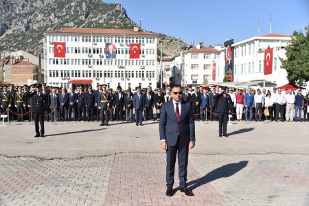 Eğirdir'de 30 Ağustos Zafer Bayramı kutlandı
