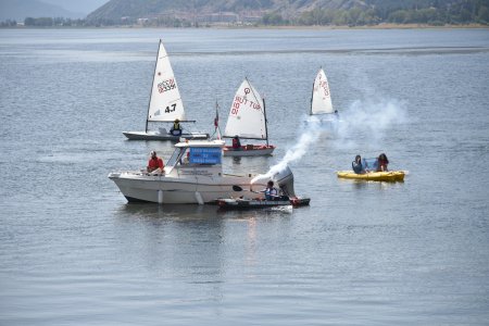 Eğirdir Gölü kıyısında 150 Km'lik zafer yolculuğu
