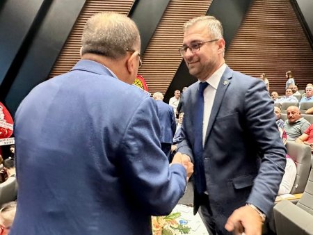 Başkan Tural, MHP kongresine katıldı