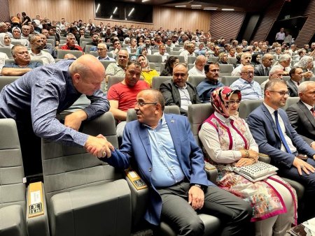Başkan Tural, MHP kongresine katıldı