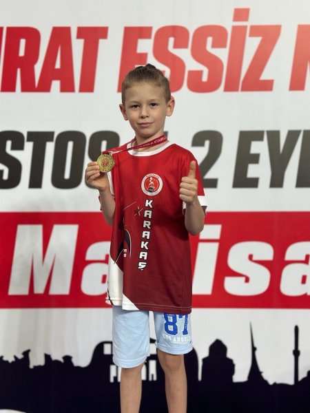 Isparta’ya madalyalar ile döndüler 