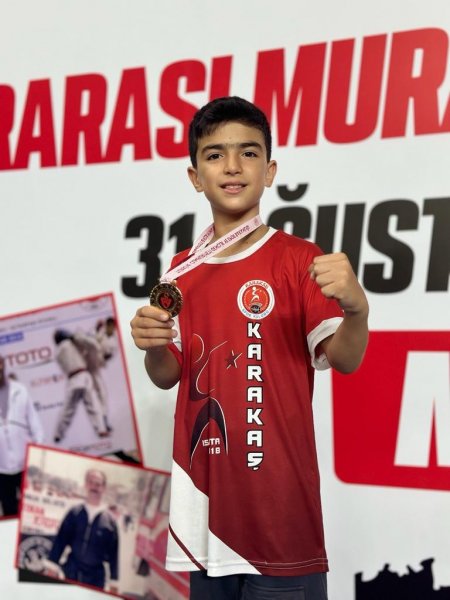 Isparta’ya madalyalar ile döndüler 