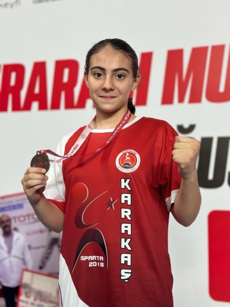 Isparta’ya madalyalar ile döndüler 