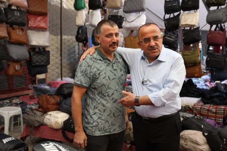 Başkan Tural, Salı Pazarı esnafıyla buluştu