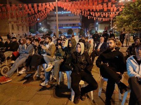 O heyecanı birlikte yaşadılar