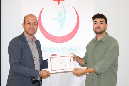 Isparta İl Sağlık Müdürlüğünde eğitimler devam ediyor