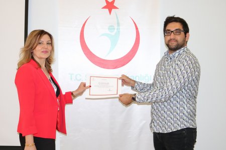Isparta İl Sağlık Müdürlüğünde eğitimler devam ediyor