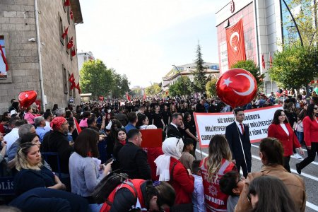 Sen çok yaşa Cumhuriyet