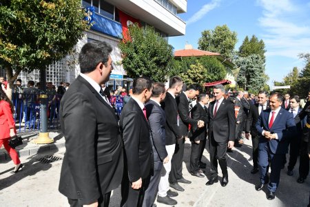 Sen çok yaşa Cumhuriyet