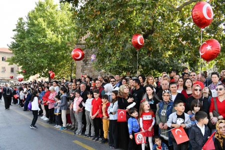 Sen çok yaşa Cumhuriyet