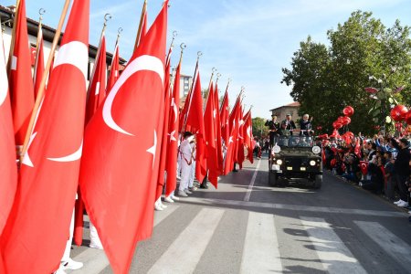 Sen çok yaşa Cumhuriyet
