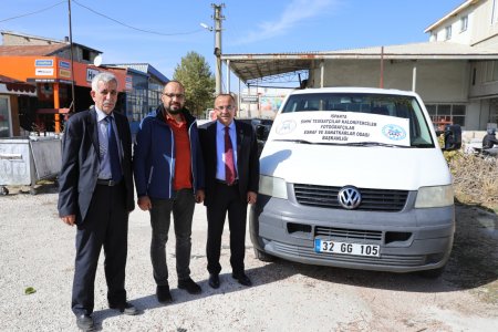 Isparta Esnaf Odaları Birliği törene renk kattı