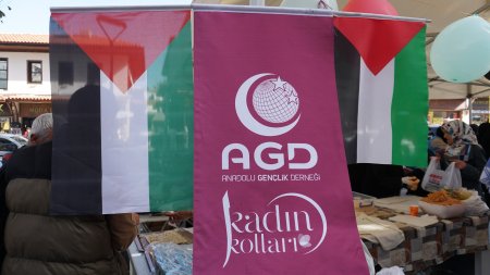 Filistin’e destek için kermes düzenlendi 