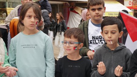 Küçük çocuklar büyük adımlar 
