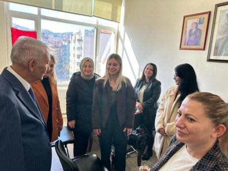 Günaydın’dan MHP İl Başkanlığı’na ziyaret