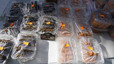 Filistin halkı ve ihtiyaç sahibi öğrenciler için kermes düzenlendi