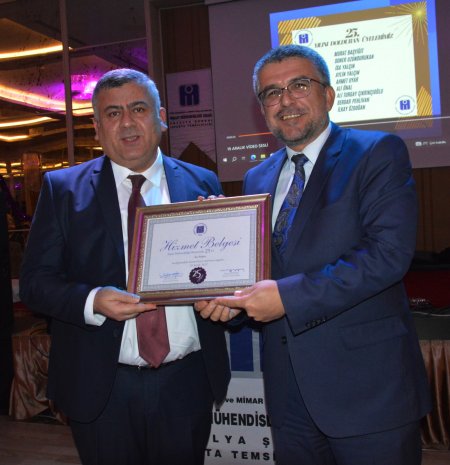 İnşaat Mühendisleri Odası'nda kutlama