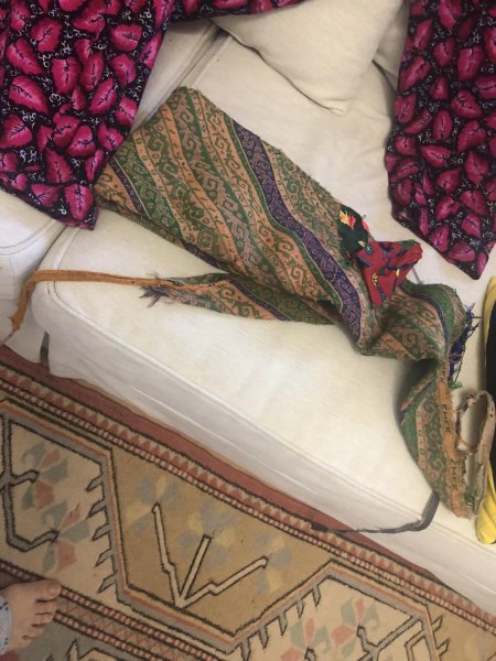Kıyafetleri bağışlandı