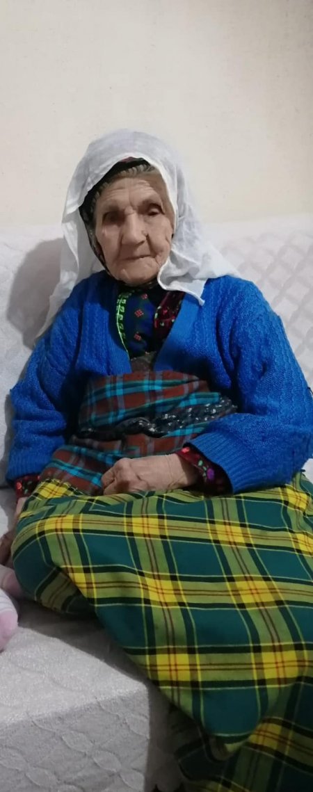 Kıyafetleri bağışlandı