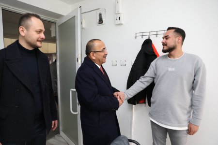 Yıkacağım yapacağım’larla esnafı tedirgin etmeye hakkınız yok