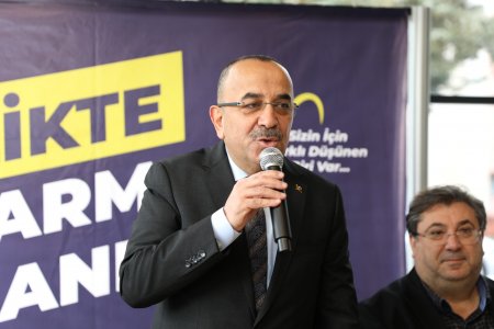 Berber, kuaför esnafı Tural’ın yanında