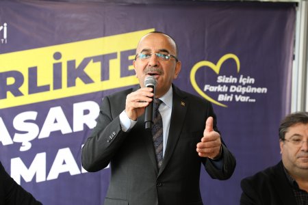 Berber, kuaför esnafı Tural’ın yanında