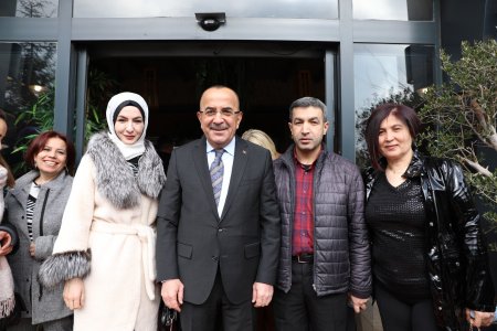 Berber, kuaför esnafı Tural’ın yanında