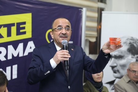 Kaygılanma Gülistan, Ahmet Tural var