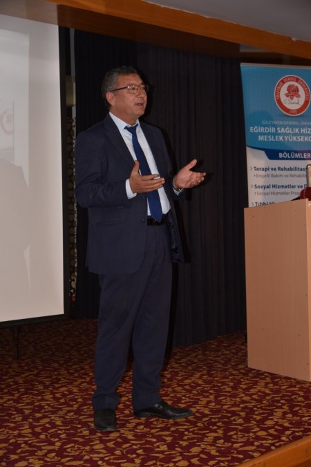 Yerel yönetimler öğrenciler ile buluşuyor 