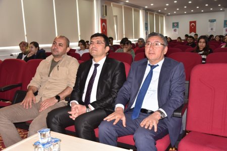 Yerel yönetimler öğrenciler ile buluşuyor 