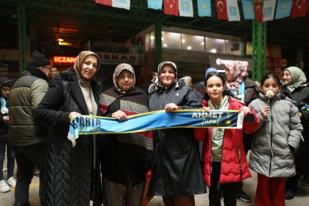 Yedişehitler’de Tural’a sevgi seli   