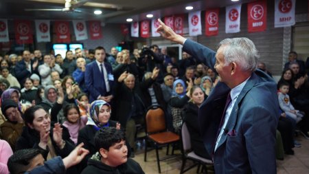 Günaydın Fatih Mahallesi’nde konuştu