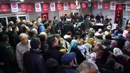 Günaydın Fatih Mahallesi’nde konuştu
