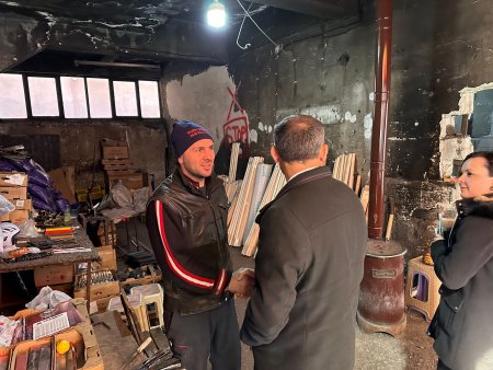 Bağımsız aday Mustafa Dokur Yeni Sanayi Sitesi esnafları ile buluştu
