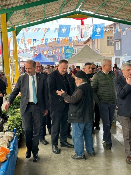 Başkan Adayı Pehlivan pazar esnafıyla buluştu 