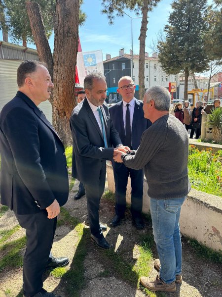 Başkan adayı Serdar Pehlivan vatandaşı tek tek ziyaret ediyor