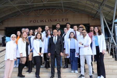 Tural, Tıp Bayramını kutladı 
