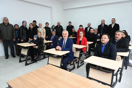 Davraz Mahallesi Halk Kütüphanesi açıldı