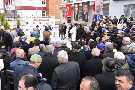 Davraz Mahallesi Halk Kütüphanesi açıldı