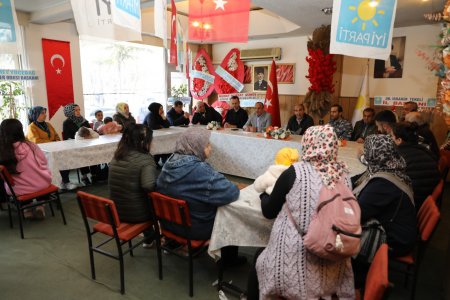 Depremzede vatandaşım yardım beklerken, mülteci beslemem