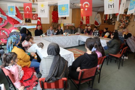 Depremzede vatandaşım yardım beklerken, mülteci beslemem