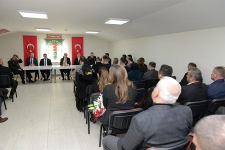 18 Mart Şehitler Günü’nde Garnizon Şehitliği’nde tören yapıldı