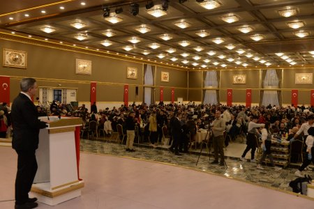 Şehit aileleri ve gazilerle iftarda buluşuldu