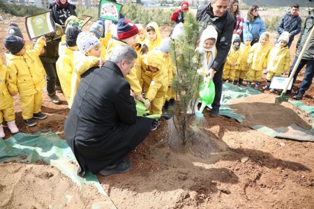  Isparta'da 2.500 fidan toprakla buluşturuldu