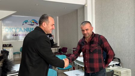 Dokur Kafeler Caddesi esnafını ziyaret etti