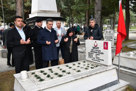 Arife Günü Aziz Şehitlerimiz Dualarla Anıldı