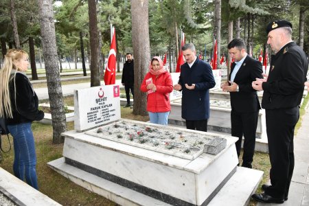 Arife Günü Aziz Şehitlerimiz Dualarla Anıldı