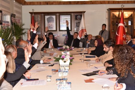 Eğirdir Belediye Meclisi ilk toplantısını yaptı