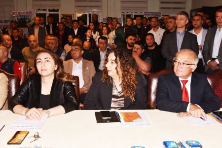 Eğirdir Belediye Meclisi ilk toplantısını yaptı