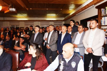 Eğirdir Belediye Meclisi ilk toplantısını yaptı